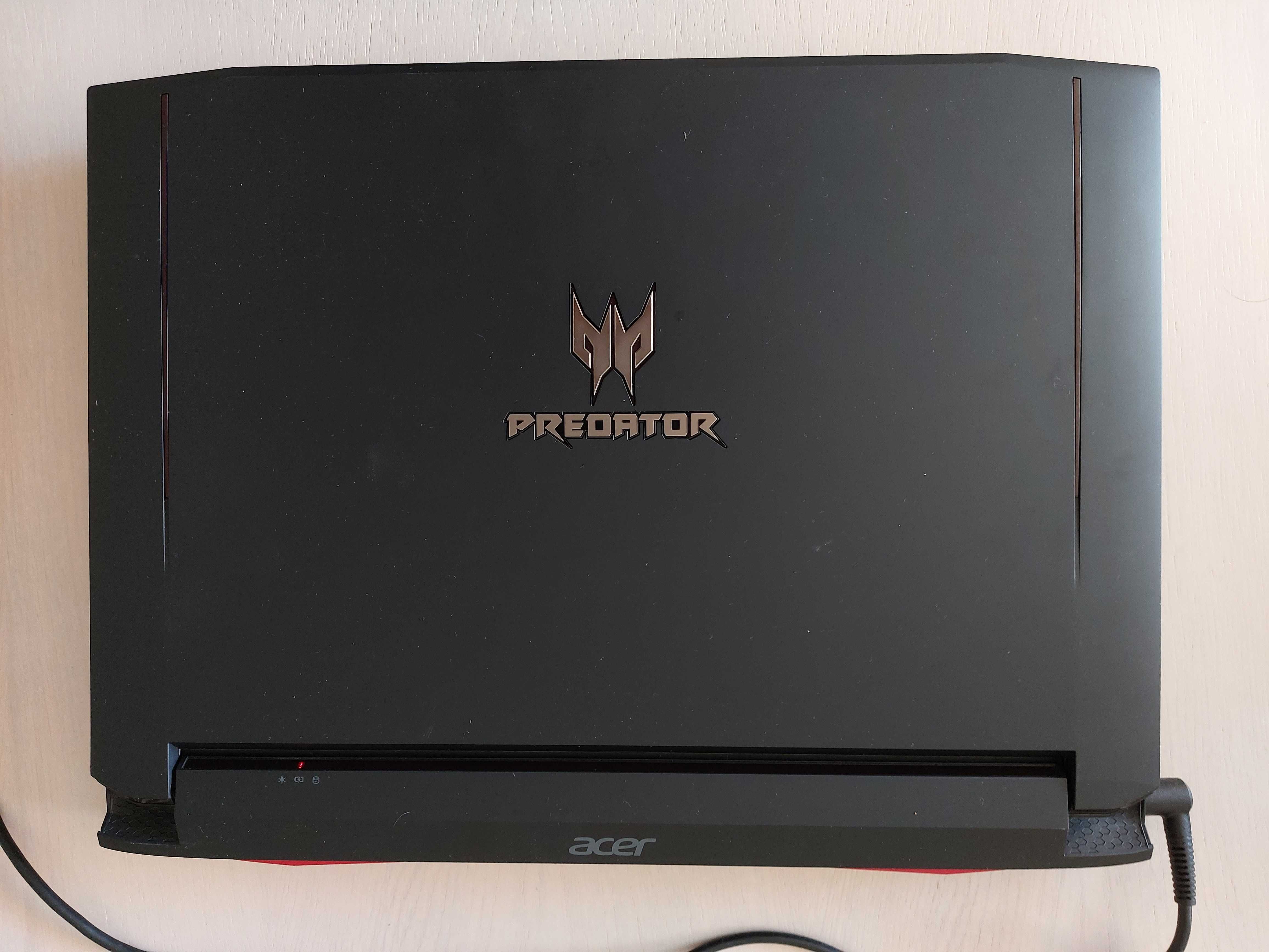 Acer Predator 17 G9-793 – GTX 1070, i7, 24GB RAM (Gaming laptop)