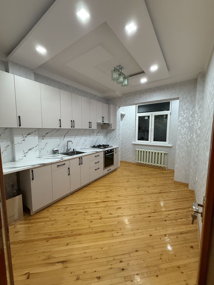 Аренда квартиры Паркентский 2/1/9 ориентир Кафе Санора 70м2
