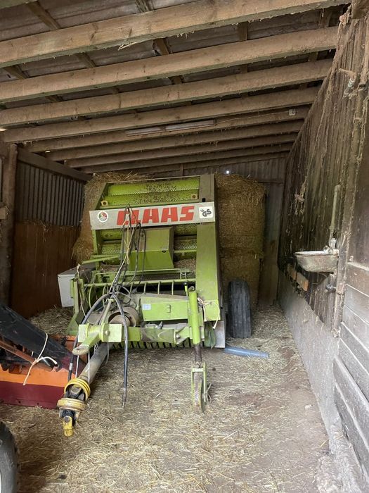 Presa de balotat balotiera claas rollant 44