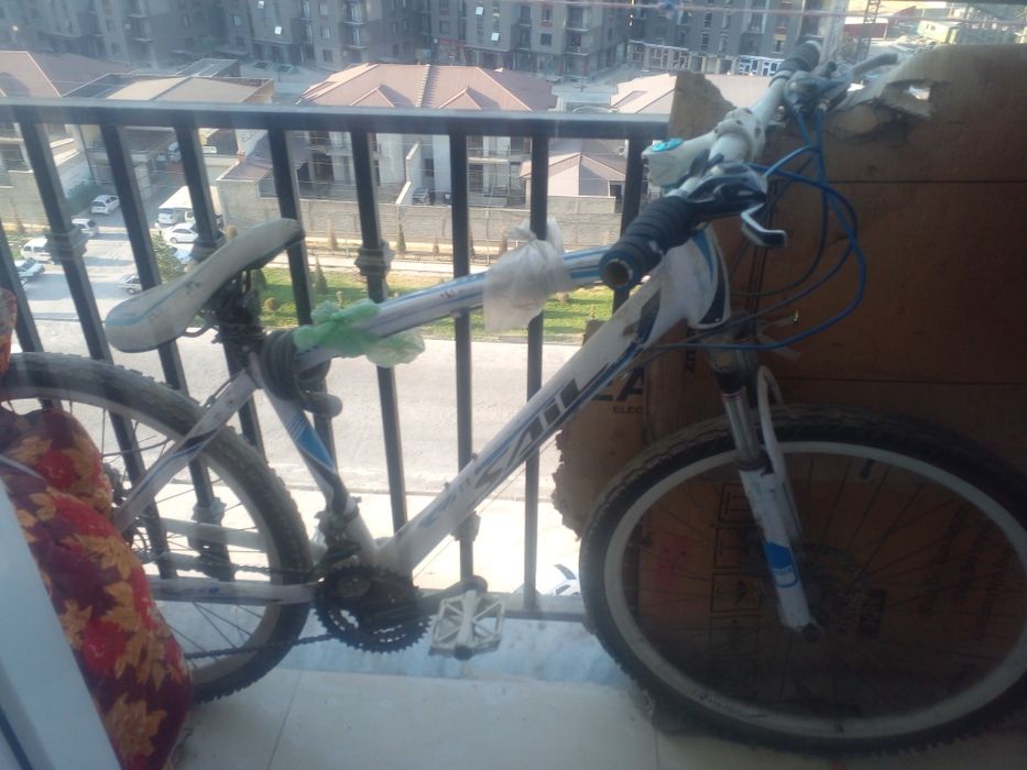 Velosiped sotiladi