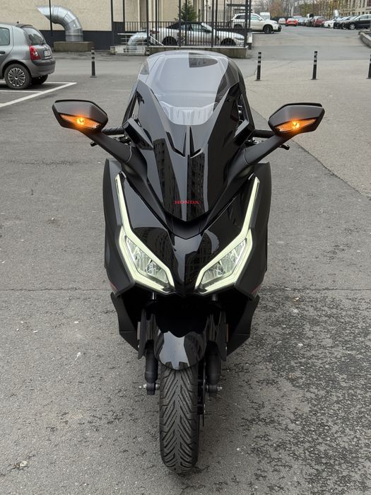 Honda Forza 350 2025