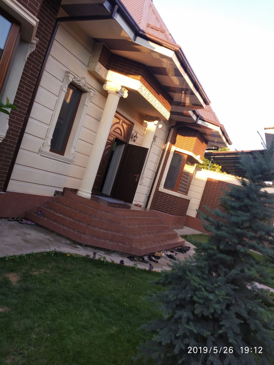 Травертин усталар 15тажирбага эга усталар бизда бор янги фасонлар...