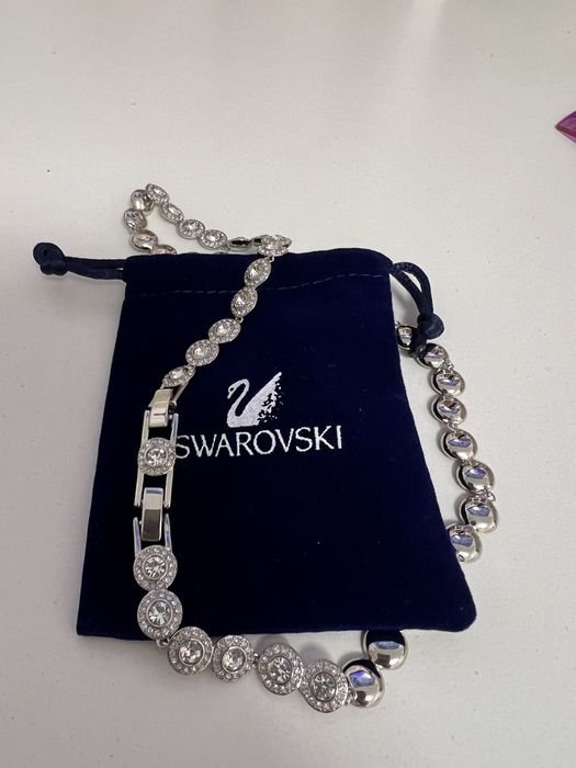 Colier.  swarovski