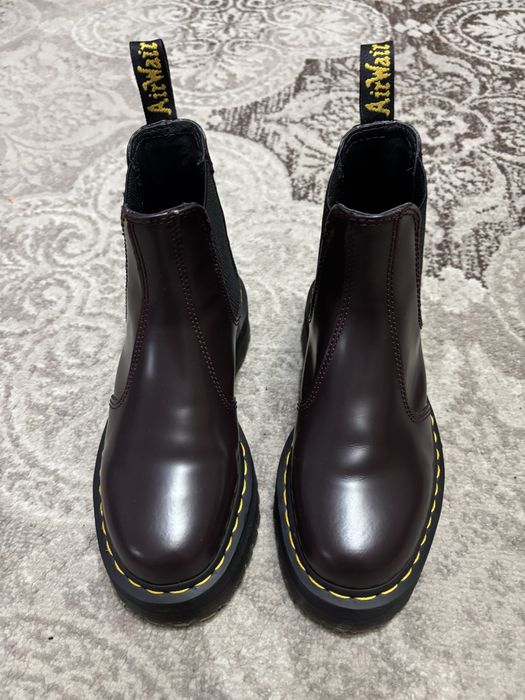 Dr. Martens bordo
