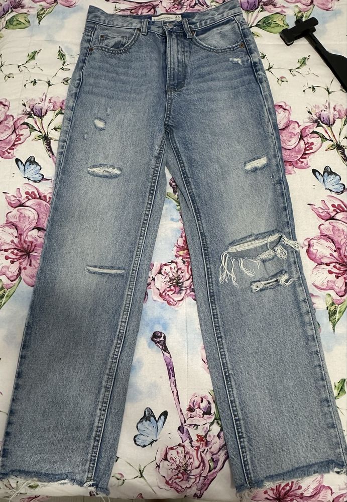 Дънки от Zara, Stradivarius и Mavi