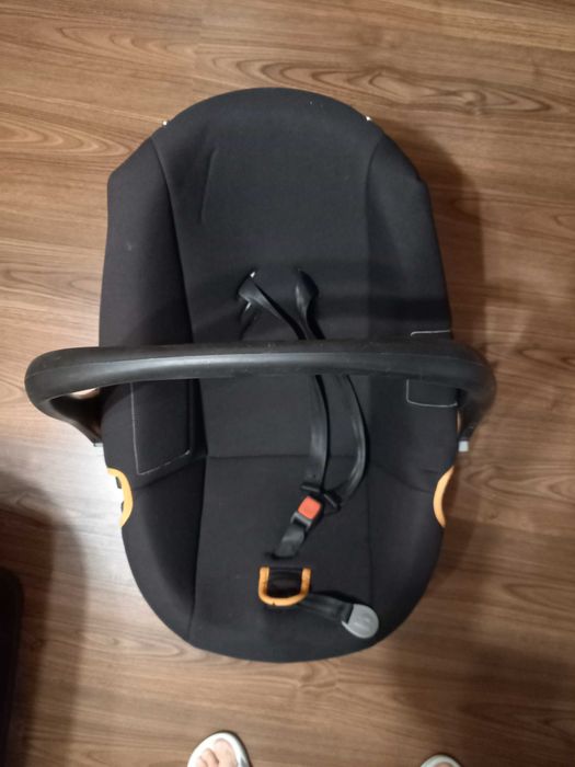 Бебешка кошница за кола