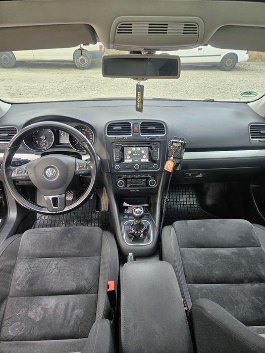 GOLF 6 in stare perfecta