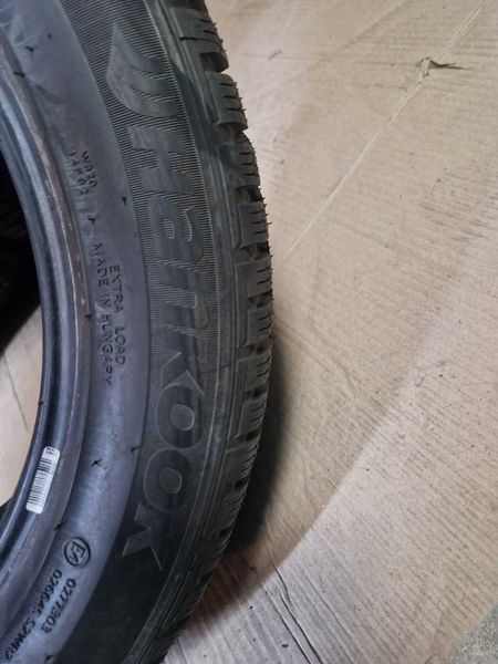 2 Hankook R17 215/55/ 
нови зимни гуми
DOT2118