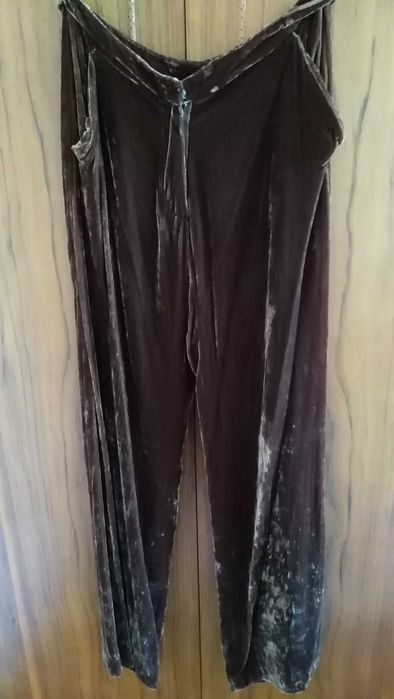 Pantaloni LALTRAMODA, noi, catifea cu matase, mar 36/S, aramiu in ape