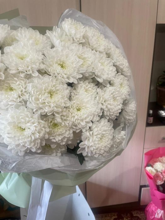 белые хризантемы букет цветы