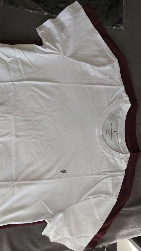 НОВО: 5 тениски за 20 лв L/XL