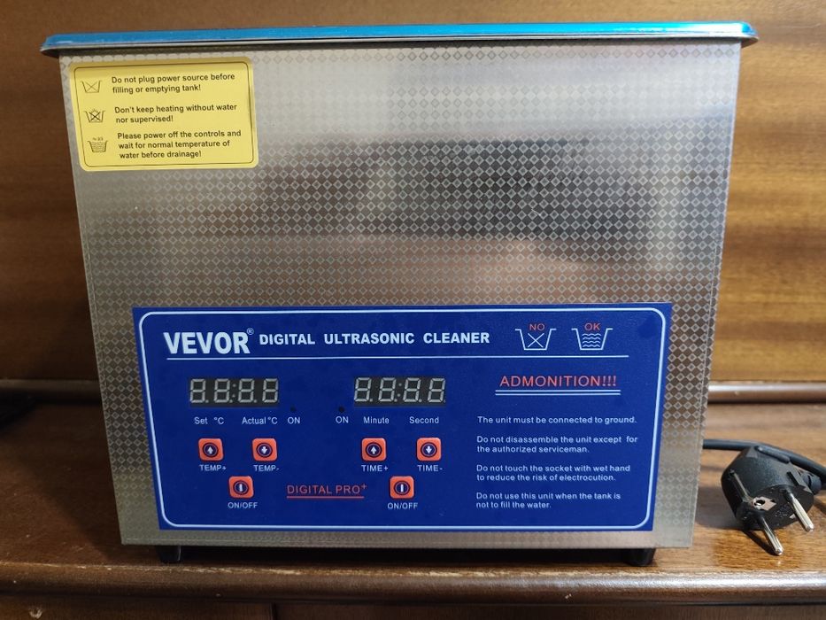Ултразвукова вана Vevor 3литра и разтвор за почистване