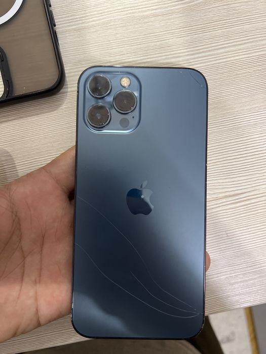 Продам айфон 12 про макс 128гб