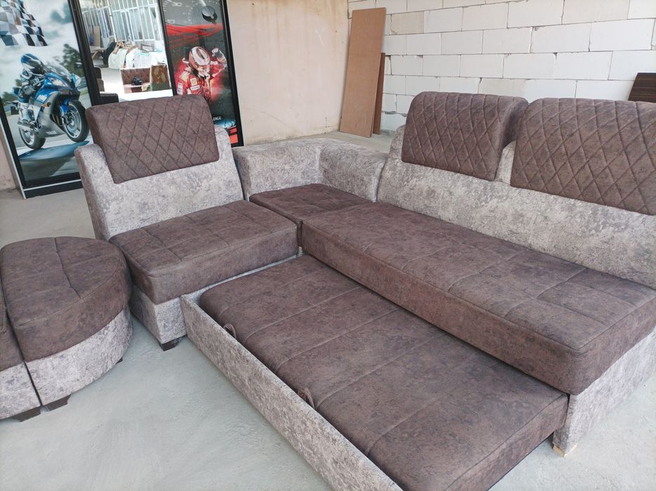 Уголок продается