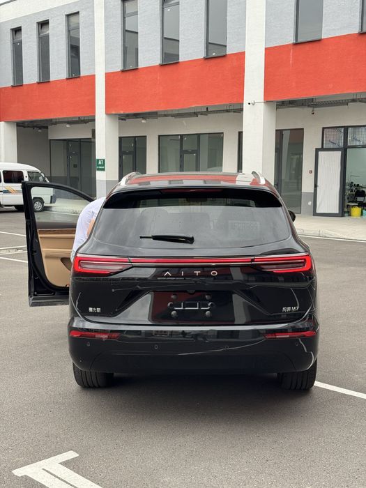 Aito M7 Hybrid 2025 +dop opsiya Krasskasi Tozza