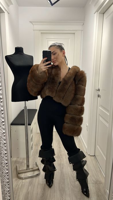 Blana superba naturala scurta vulpe