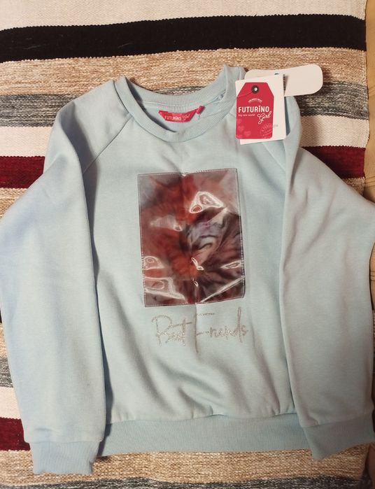 Продам трикотажный полувер для девочки