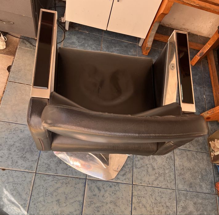 Scaun profesional de frizerie