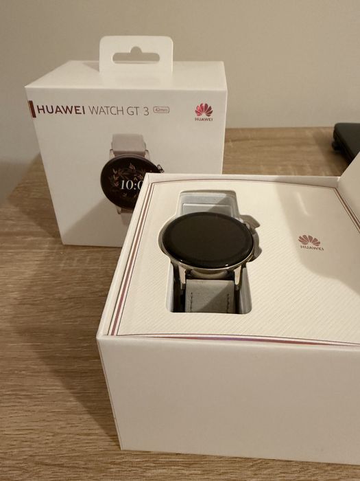 Смарт часовник HUAWEI WATCH GT3