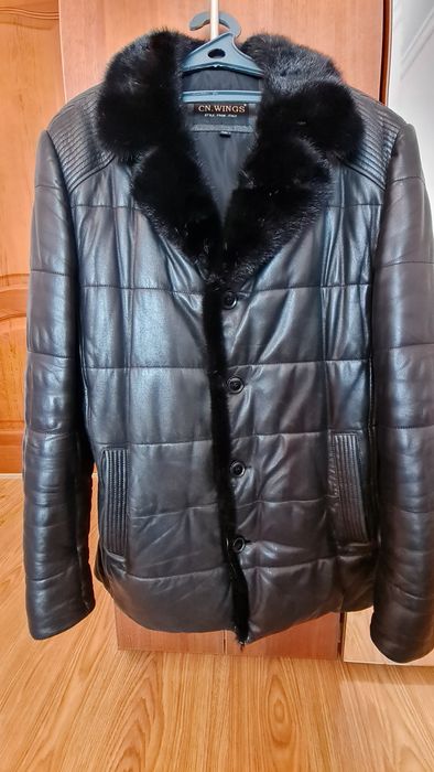 Продам натуральную мужскую дубленку