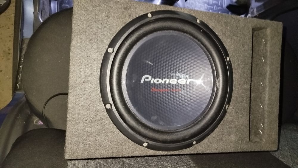Pioneer 1400 wat 400 naminal