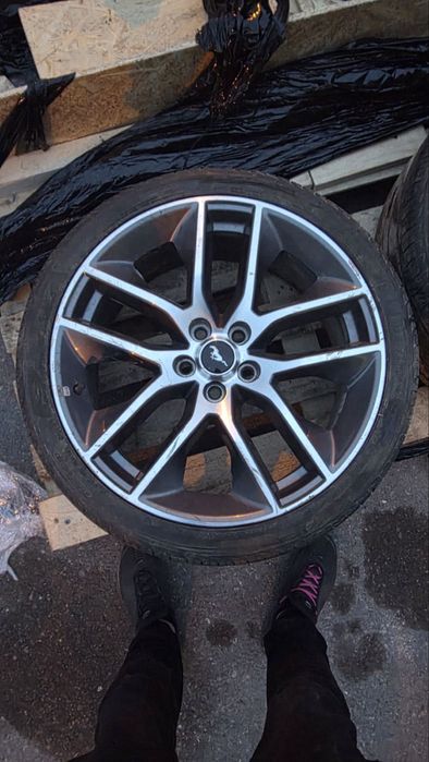 Оригинални джанти R20 Ford Mustang