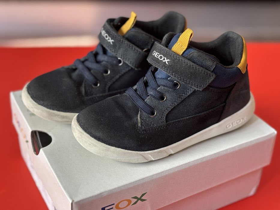 Vând ghetuțe Geox B Hyroo - marimea 27