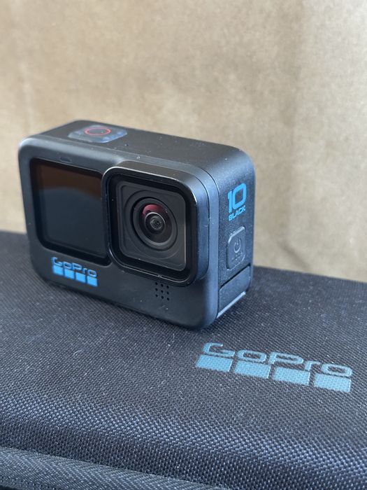 GoPro 10 Black и GoPro Hero 5 Black + аксесоари