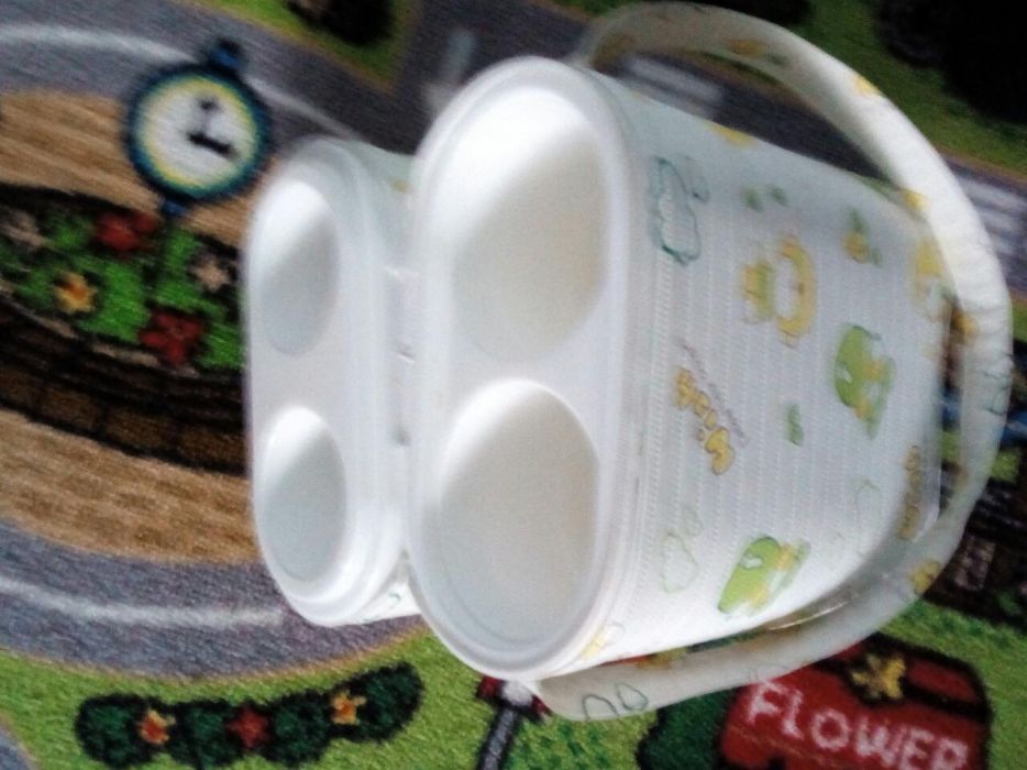 Gentuta termos pentru 2-4 biberoane