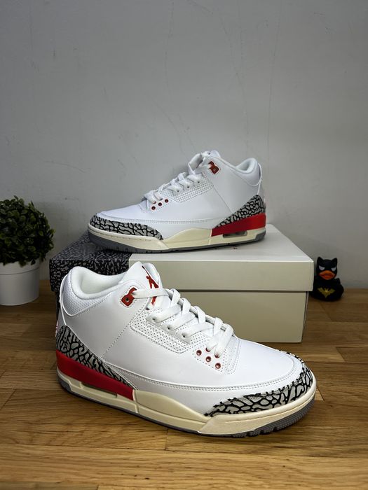 Jordan 3 White Cement