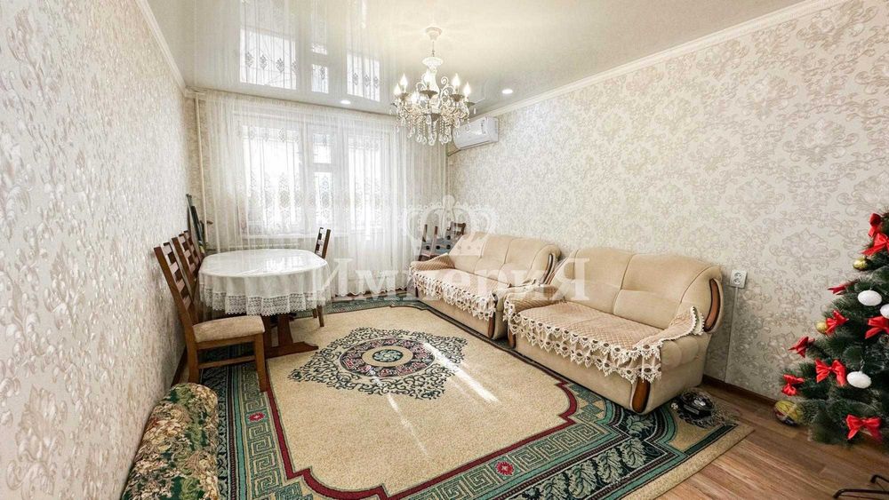 Продам 3 комнатную квартиру Назгуль Империя