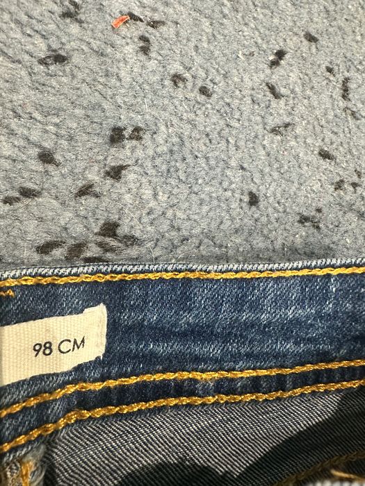 Детски дънки размер 98см.