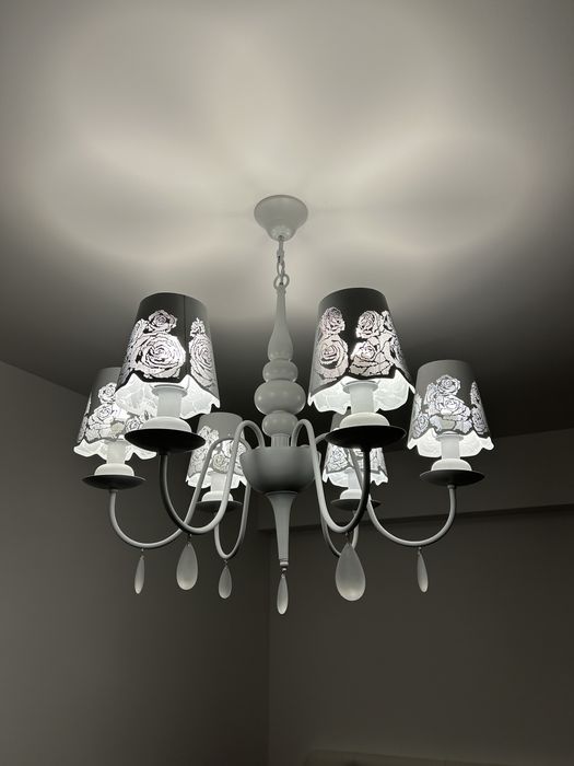 Lustră noua pt living/camera   (cu 5 brate )