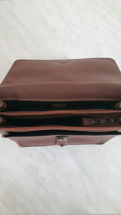 Geanta din piele naturala