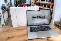 Новый MACBOOK AIR 15" M3  SSD 256G Распечатанный Магазин Red Geek