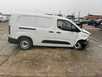 Dezmembrari Fiat Doblo 2024 duba 1499 Usa dreapta culisanta completa