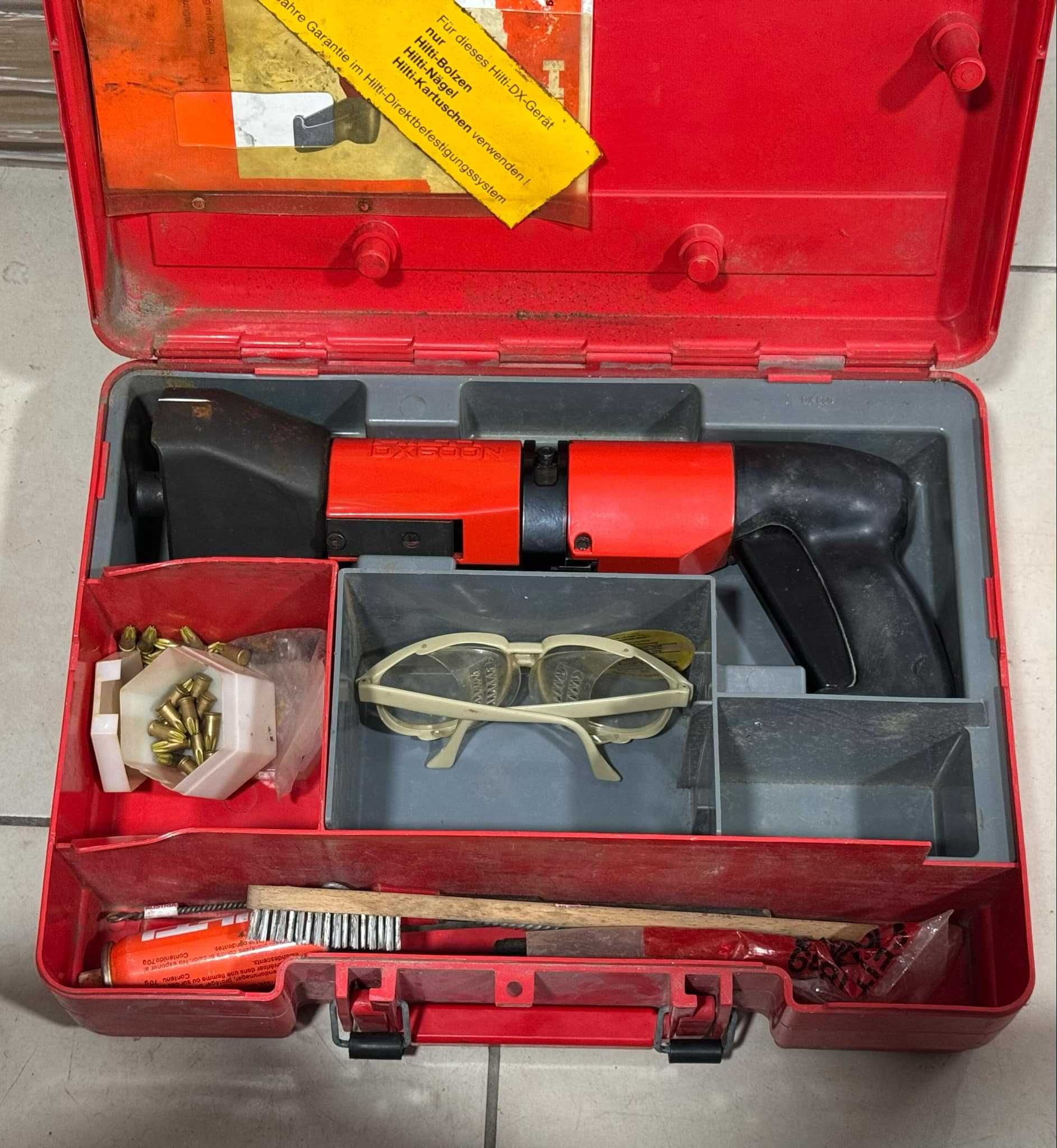 Пистолет за монтаж Hilti dx600n