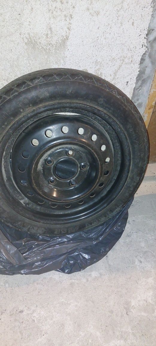 Резервна гума 125/70/15
