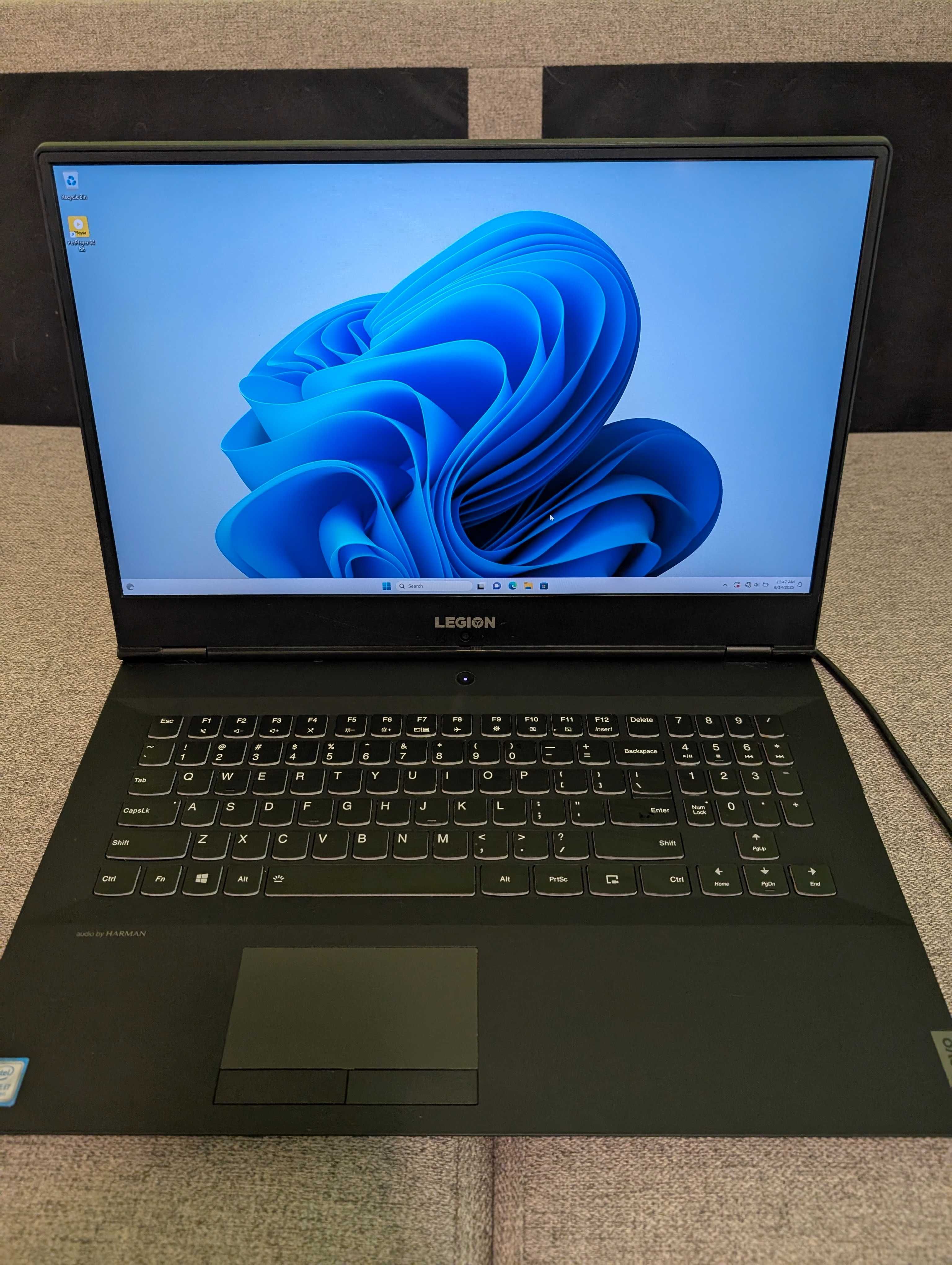 Lenovo Legion Y540 / i7-9750H / RTX 2060 6GB / 1TB SSD / 16GB RAM