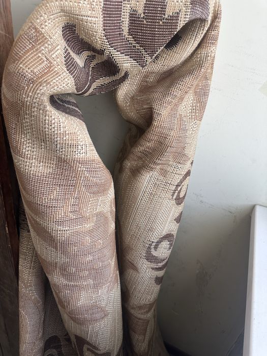 Продам ковер 3*4 5000тг надо химчистка