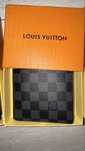 Портфейли louis vuitton