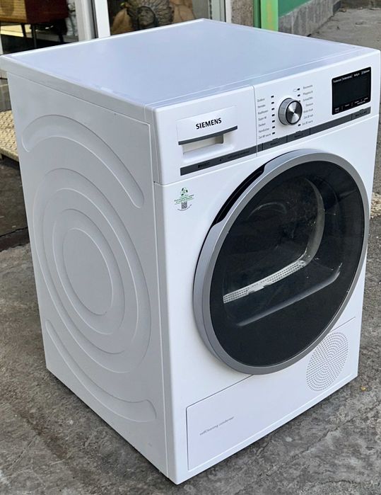 Сушилня Siemens iQ800 с термопомпа WT47Y701 iSensoric Premium