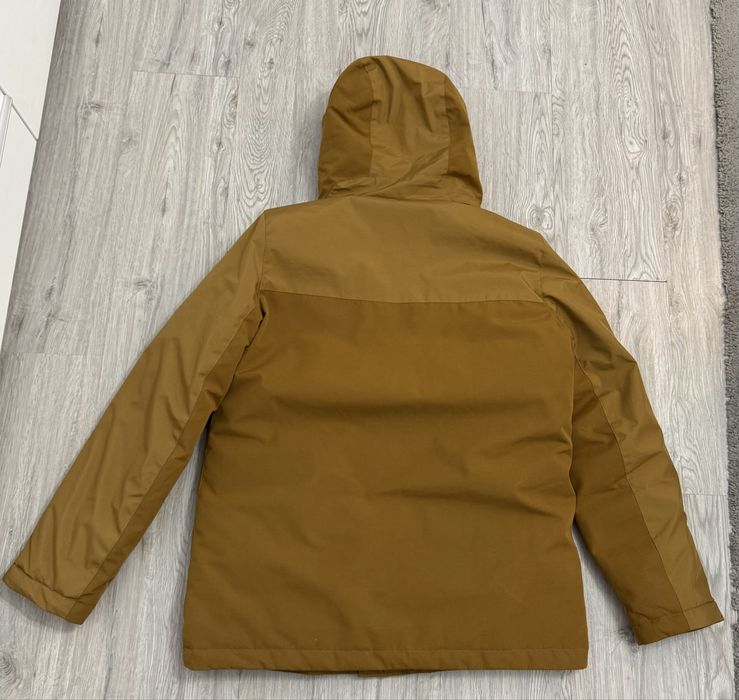 Geaca iarna FredMello,bej marimea XL,noua(este in realitate M/L)