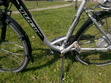 Марков Немски Електрически велосипед Trek лек и удобен