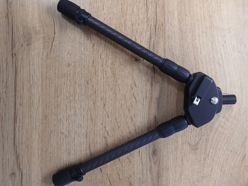 Двунога Blaser R8 Карбон