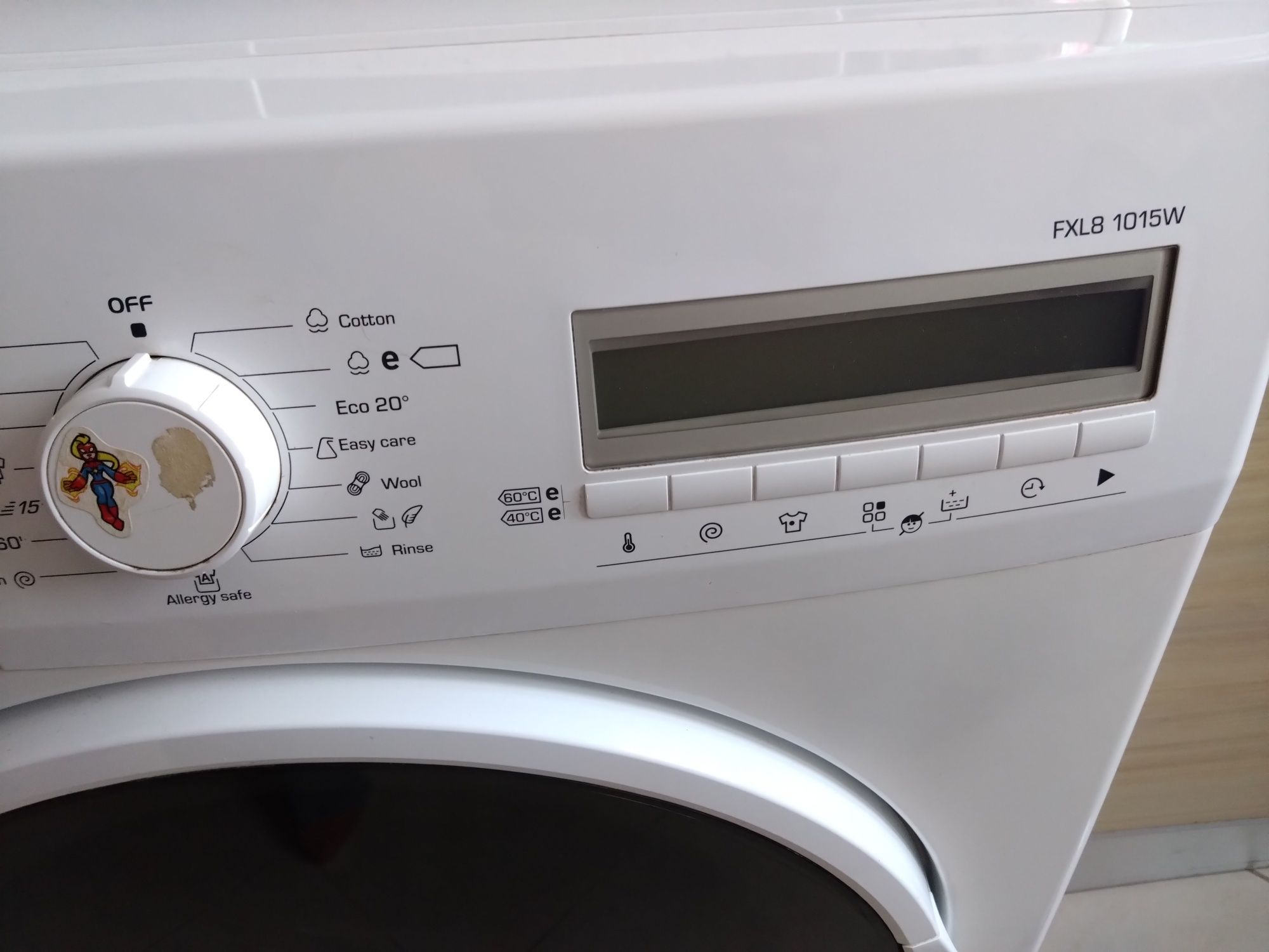 Пералня FINLUX FXL8 1015W