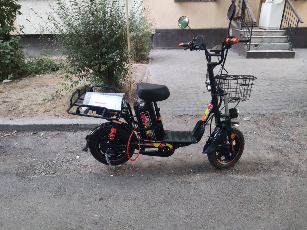 Elektroskuter monster sotiladi