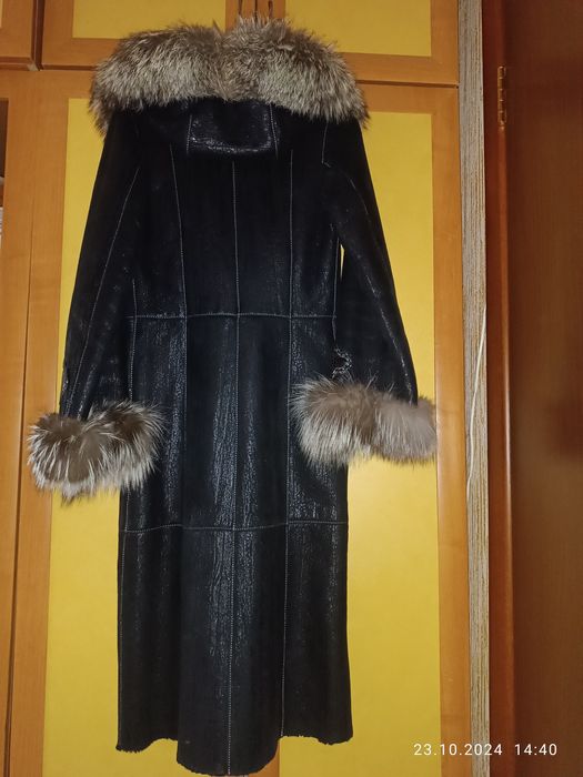 Продам Дублёнку.