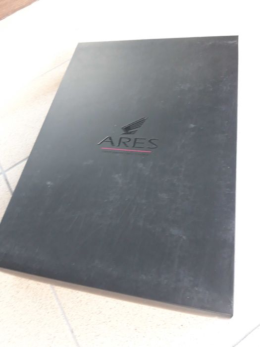 Риза луксозна ARES №40 /Semi Fit/ - 35 лв. нова