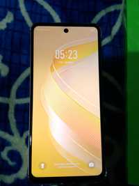 Infinix smart 8 gold 128gb